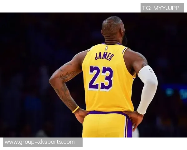詹姆斯坦言休赛期专注身体调理迎接新赛季挑战 詹姆斯坦言休赛期专注身体调理迎接新赛季挑战