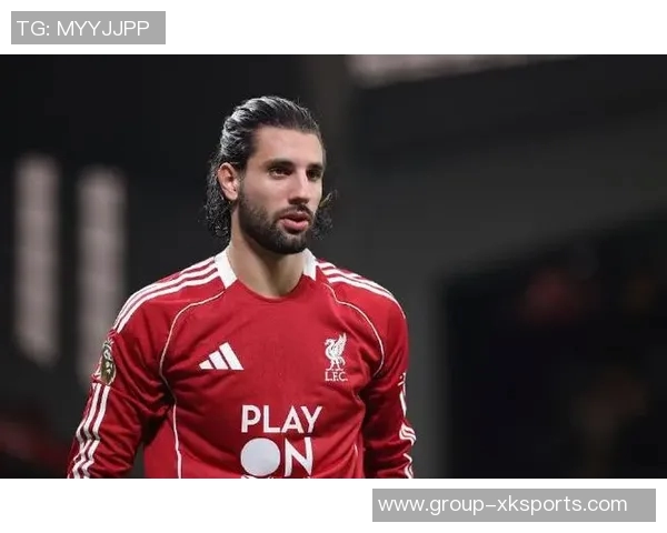 索博斯洛伊在欧冠对法兰克福的带球推进创单场纪录39次 索博斯洛伊在欧冠对法兰克福的带球推进创单场纪录39次