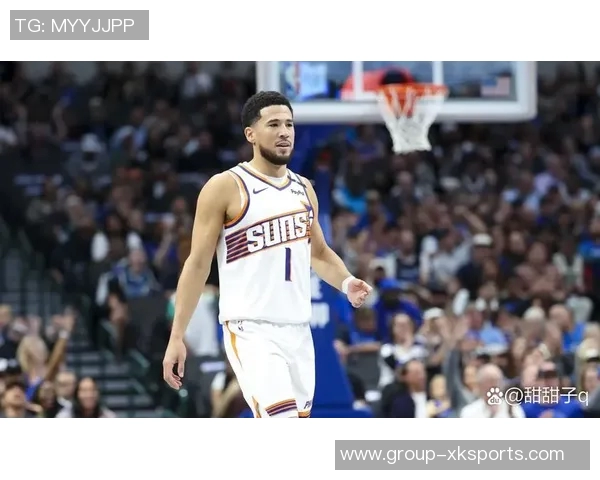 布克全力以赴砍下38分却难救主球队失利表现令人心疼