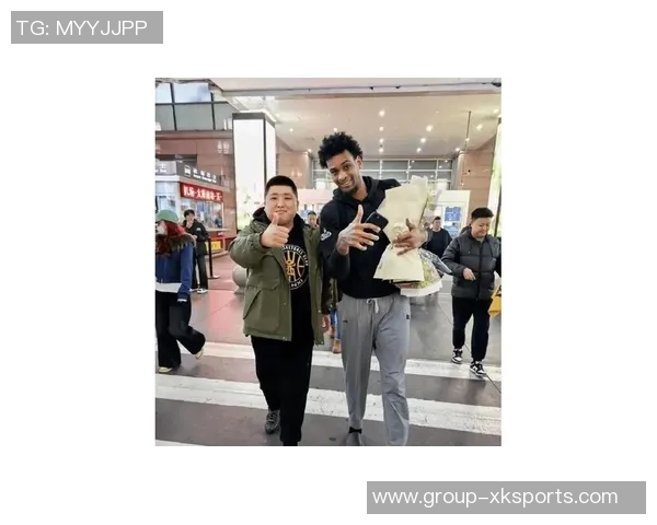 北京全运男篮热身赛大胜北控新外援雷吉佩里与西布龙首次亮相